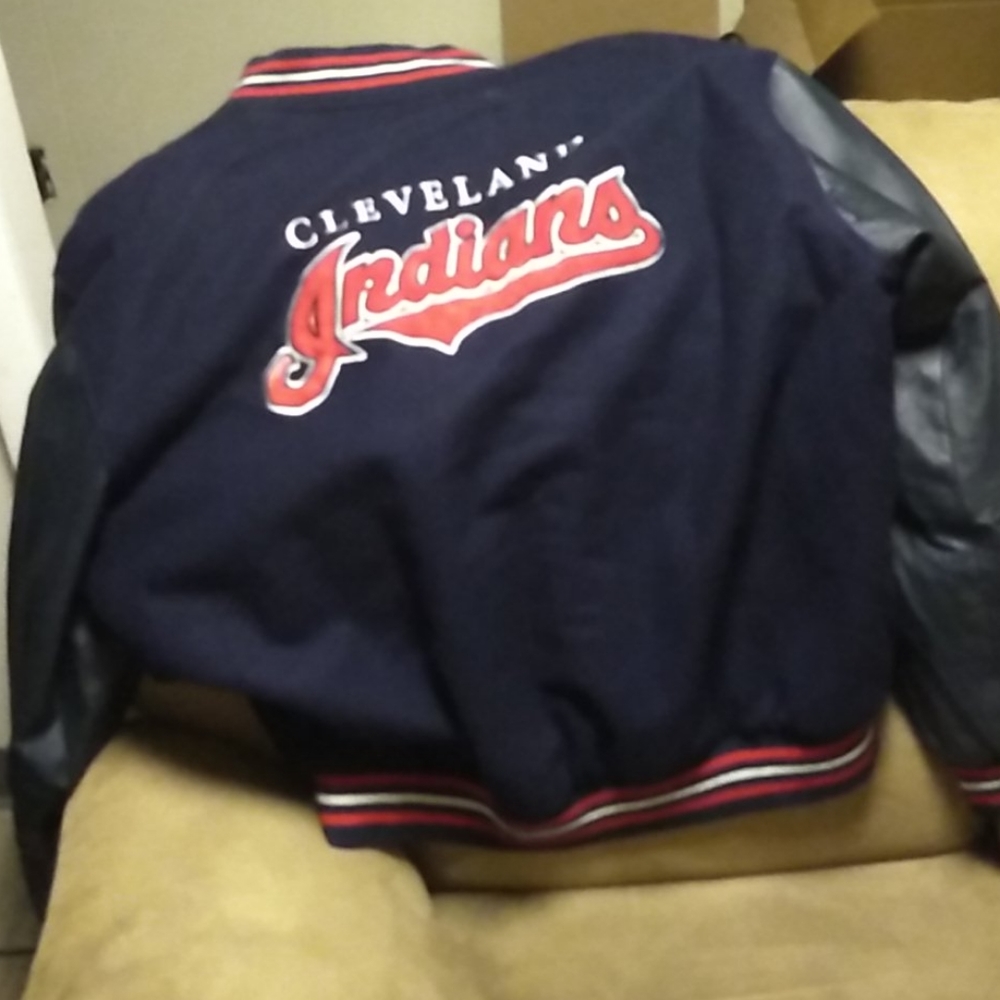Cleveland Indians official team jacket